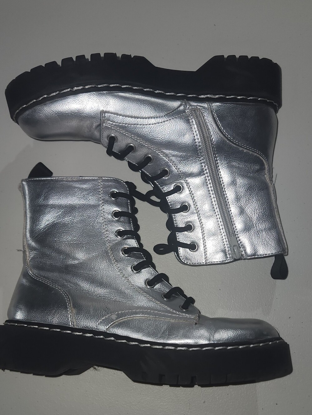 Sincerely Jules Metallic Silver Combat Boots Size 7.5 - Picture 7 of 12